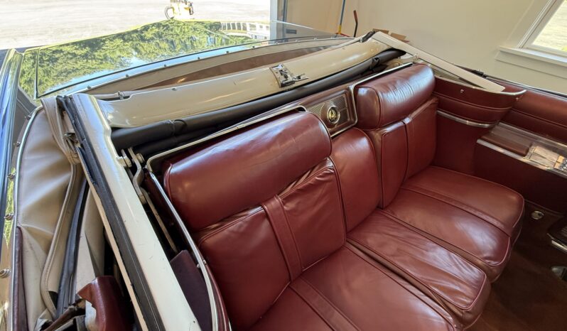 								1964 Imperial Crown Convertible full									