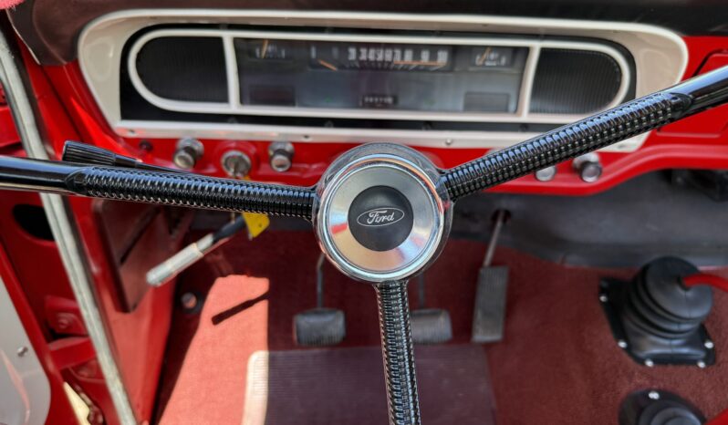 								1967 Ford F-250 Highboy 4×4 4-speed full									