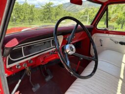 										1967 Ford F-250 Highboy 4×4 4-speed full									