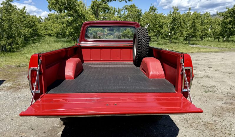 								1967 Ford F-250 Highboy 4×4 4-speed full									
