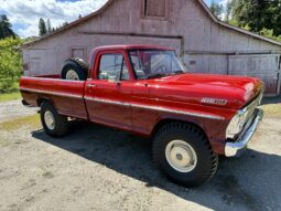 										1967 Ford F-250 Highboy 4×4 4-speed full									