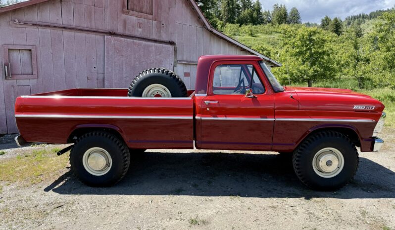 								1967 Ford F-250 Highboy 4×4 4-speed full									