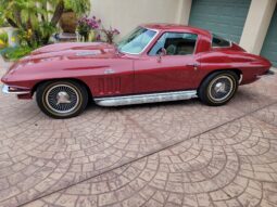 										1966 Chevrolet Corvette Coupe 4-Speed full									