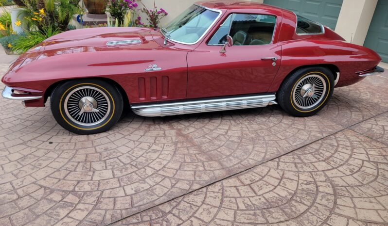 								1966 Chevrolet Corvette Coupe 4-Speed full									
