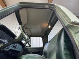 										1971 Ford F-100 Sport Custom full									