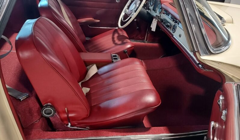 								1965 Mercedes-Benz 230SL full									