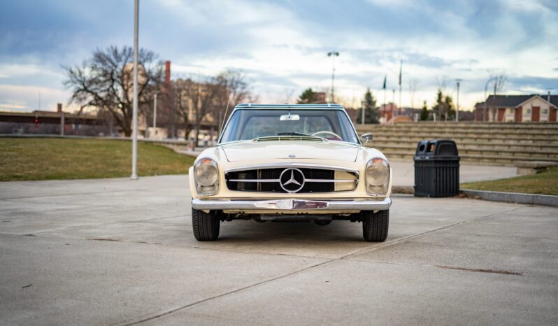 1965 Mercedes-Benz 230SL 1