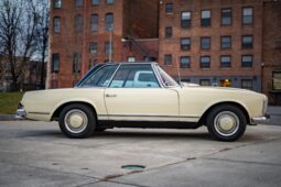 										1965 Mercedes-Benz 230SL full									