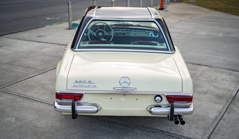 								1965 Mercedes-Benz 230SL full									