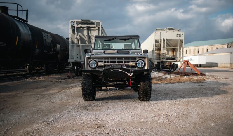 								1977 Ford Bronco full									