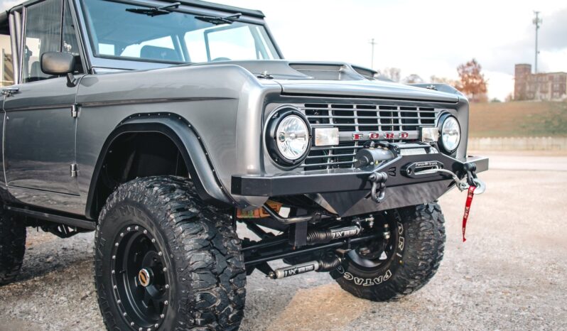 								1977 Ford Bronco full									