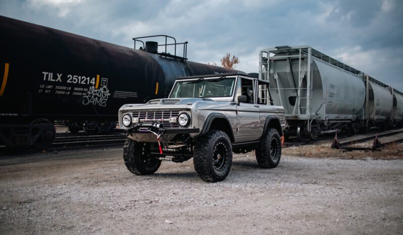 								1977 Ford Bronco full									