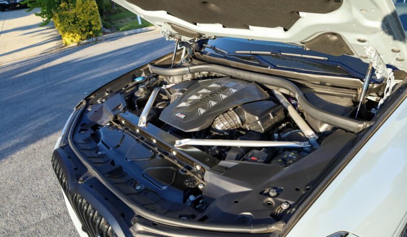 								2024 BMW X7 M60i full									