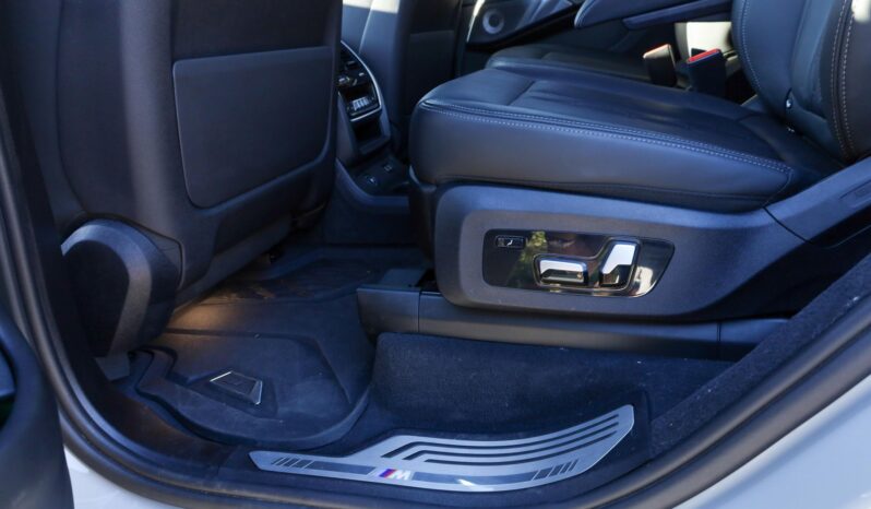 								2024 BMW X7 M60i full									