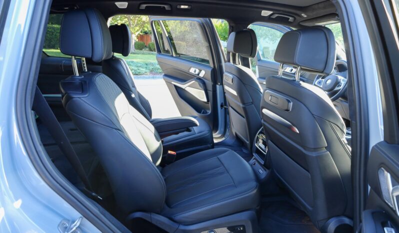 								2024 BMW X7 M60i full									