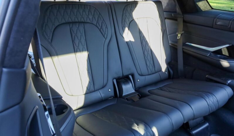 								2024 BMW X7 M60i full									