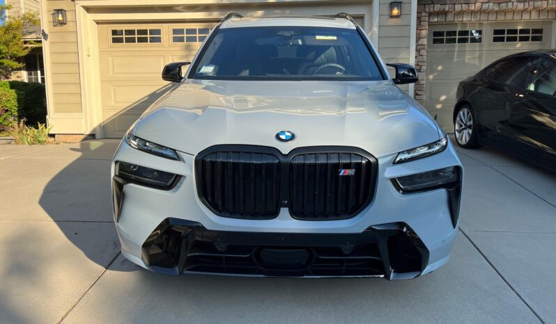 								2024 BMW X7 M60i full									
