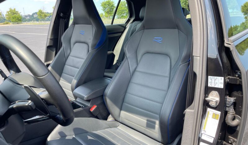 								2023 Volkswagen Golf R 20th Anniversary Edition full									