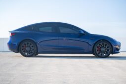 										2022 Tesla Model 3 Performance full									