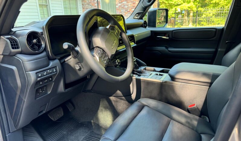 								2024 Toyota Land Cruiser First Edition full									