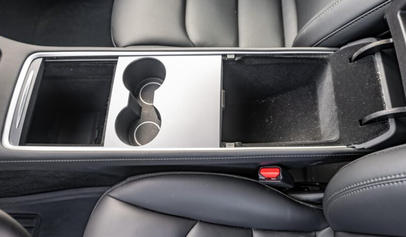 								2023 Tesla Model Y Long Range AWD full									