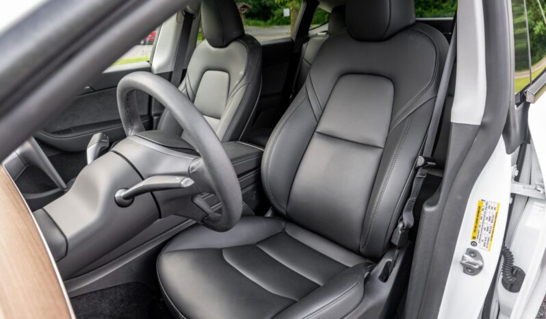 								2023 Tesla Model Y Long Range AWD full									