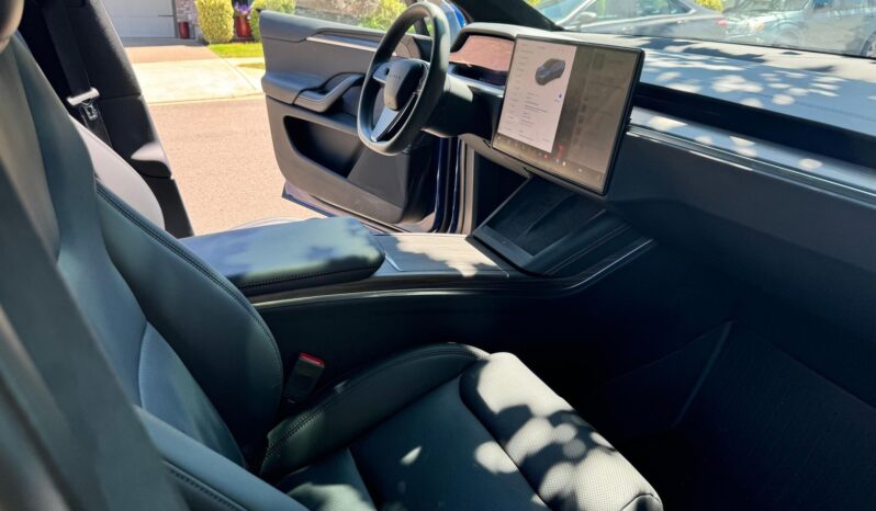 								2024 Tesla Model X full									