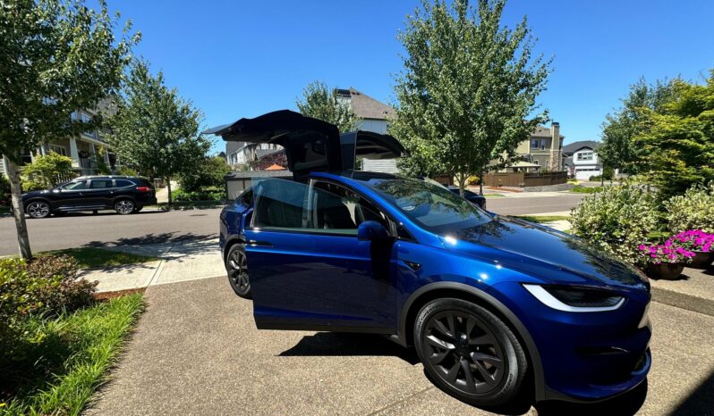 2024 Tesla Model X 1