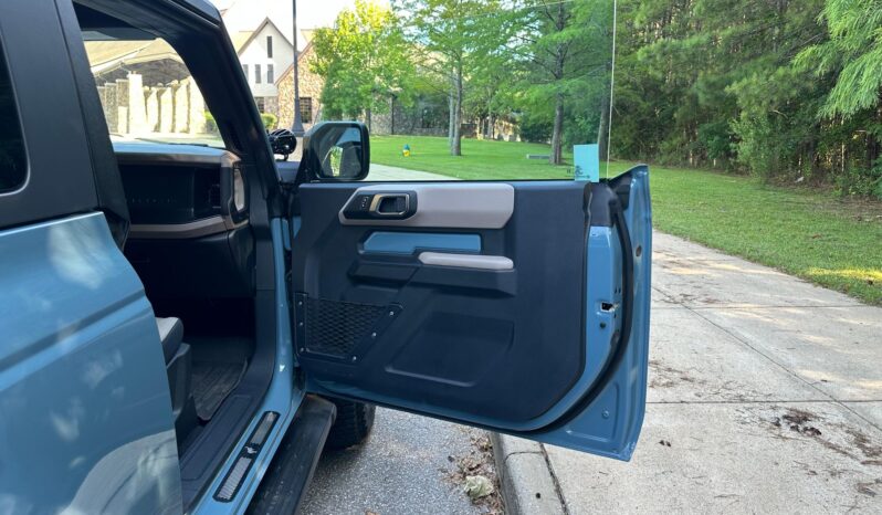 								2022 Ford Bronco Big Bend full									