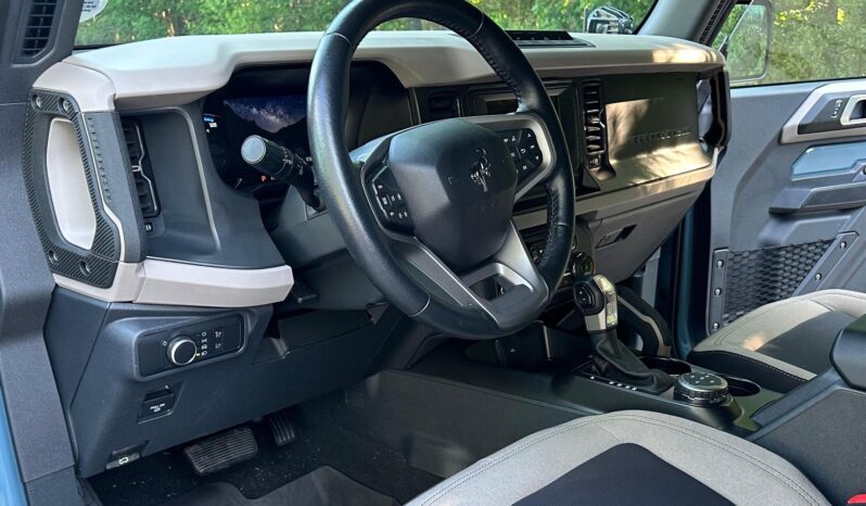 								2022 Ford Bronco Big Bend full									