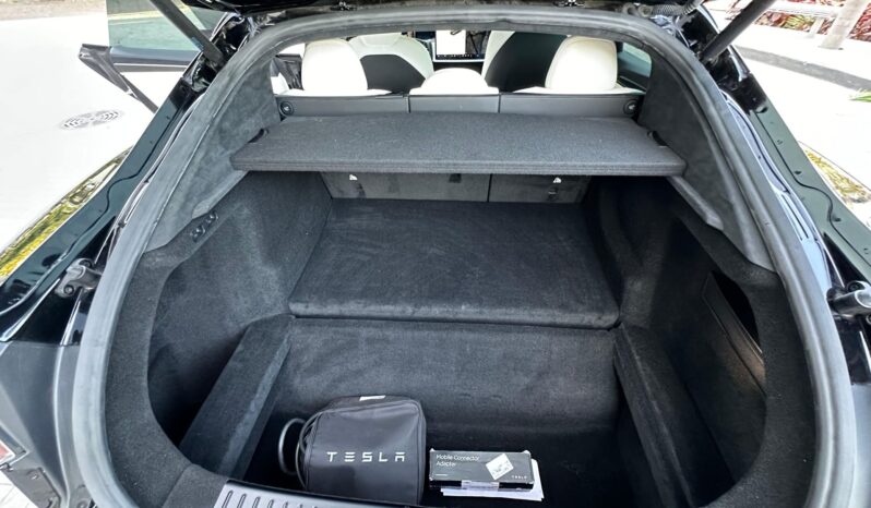 								2022 Tesla Model S Plaid full									