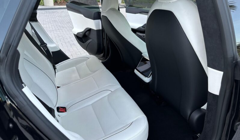 								2022 Tesla Model S Plaid full									