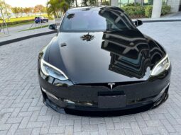 										2022 Tesla Model S Plaid full									