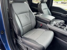 2022 Ford F-150 Lightning Lariat full