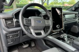 2022 Ford F-150 Lightning Lariat full
