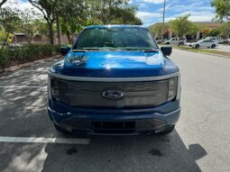 2022 Ford F-150 Lightning Lariat full