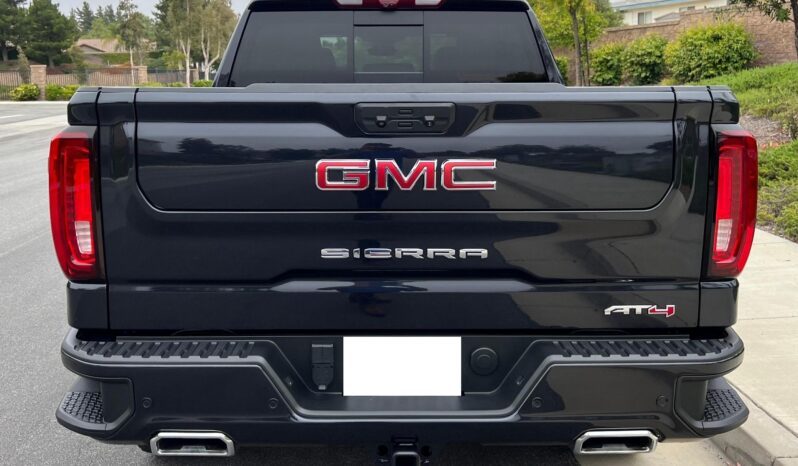 								2023 GMC Sierra 1500 AT4 full									