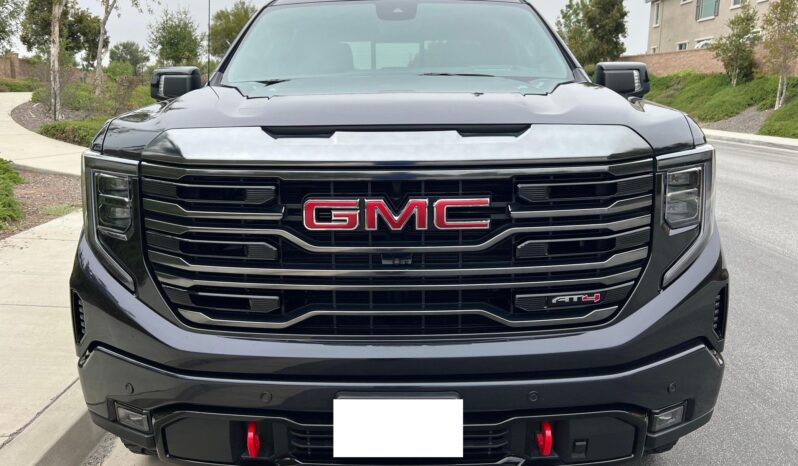 2023 GMC Sierra 1500 AT4 1