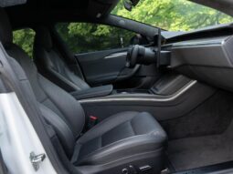 										2022 Tesla Model S Plaid full									