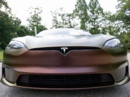 										2022 Tesla Model S Plaid full									