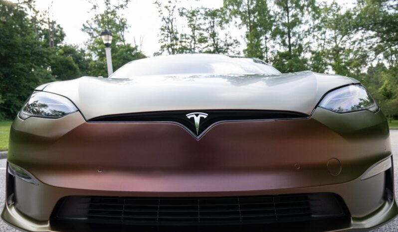 								2022 Tesla Model S Plaid full									