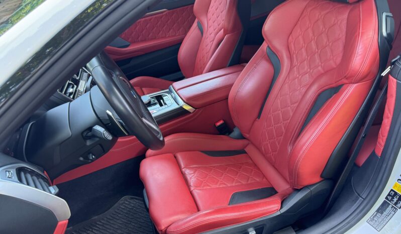 								2022 BMW M8 Competition Convertible full									