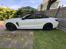 										2022 BMW M8 Competition Convertible full									