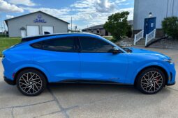 										2022 Ford Mustang Mach-E GT full									