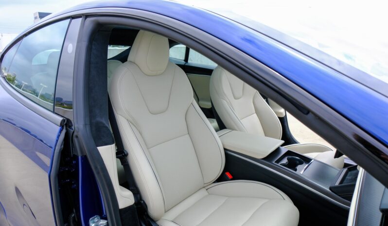 								2023 Tesla Model S Plaid full									