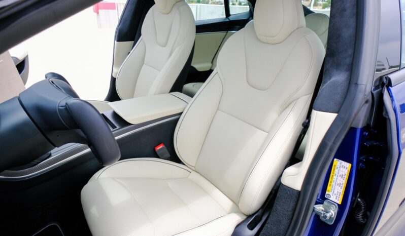 								2023 Tesla Model S Plaid full									