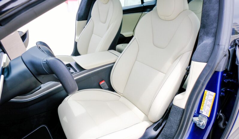 								2023 Tesla Model S Plaid full									