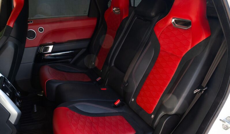 								2022  Land Rover Range Rover Sport SVR full									