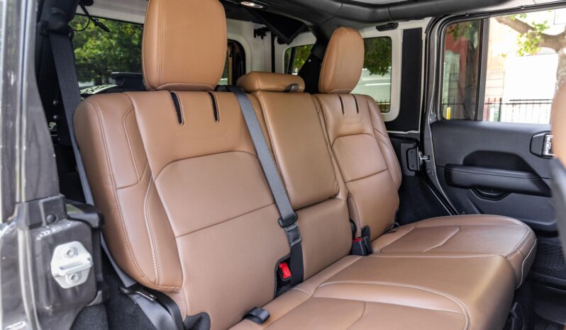 								2022 Jeep Wrangler Unlimited Rubicon 4xe full									