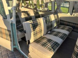 1970 Volkswagen Type 2 Kombi 23-Window Conversion full